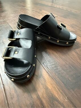 BCBGeneration Bamba Platform Sandal
